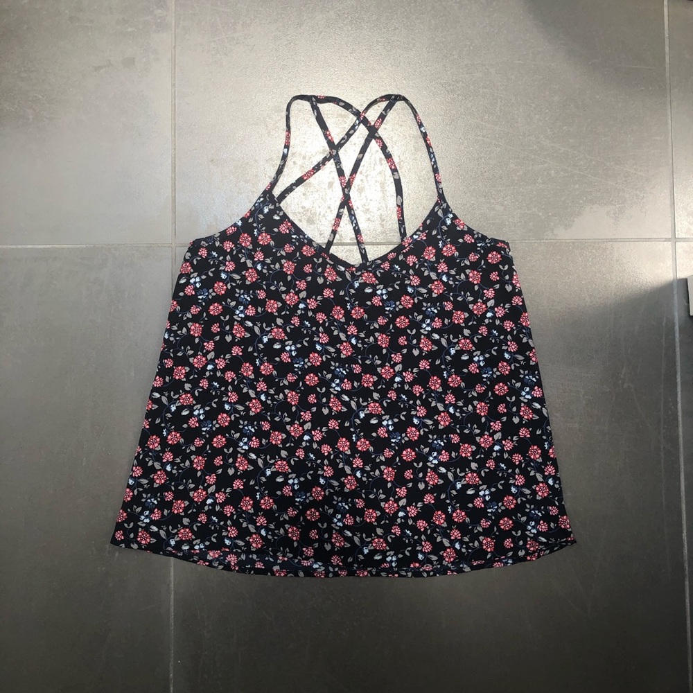 Hillister XS top